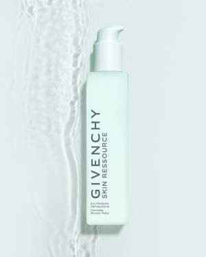 ジバンシイの保湿ケアシリーズがリニューアル。新たに「汚れを落として潤す」クレンザーが追加に