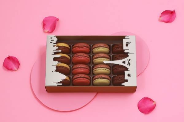 ジャン＝ポール・エヴァンで選ぶ母の日ギフト。口紅型のチョコレートやハートが描かれたマカロンなどが登場