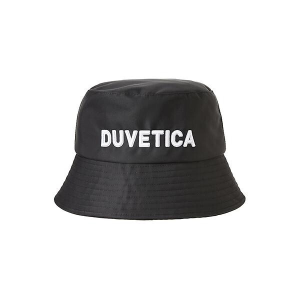 イタリア発のダウンジャケットの代名詞「デュベティカ」から新ロゴが描かれたキャップとハットが登場