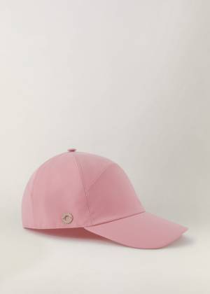 ラグジュアリーのニューアイコン、ロロ・ピアーナのベースボール・キャップ