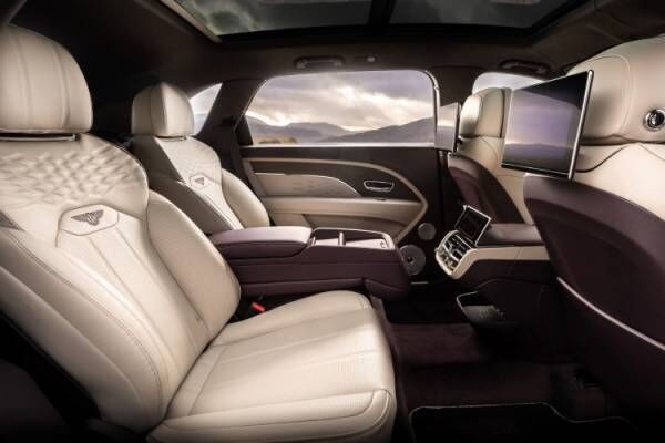 ベントレーの人気SUV「ベンテイガ」に待望のロングホイールベースモデルがラインアップ