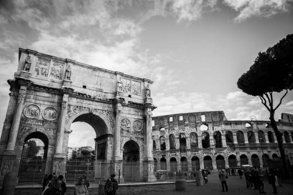 写真家・笠原秀信による旅をテーマにしたオンラインExhibition「THE ROAD」。第5弾はイタリア・ローマ（前編）