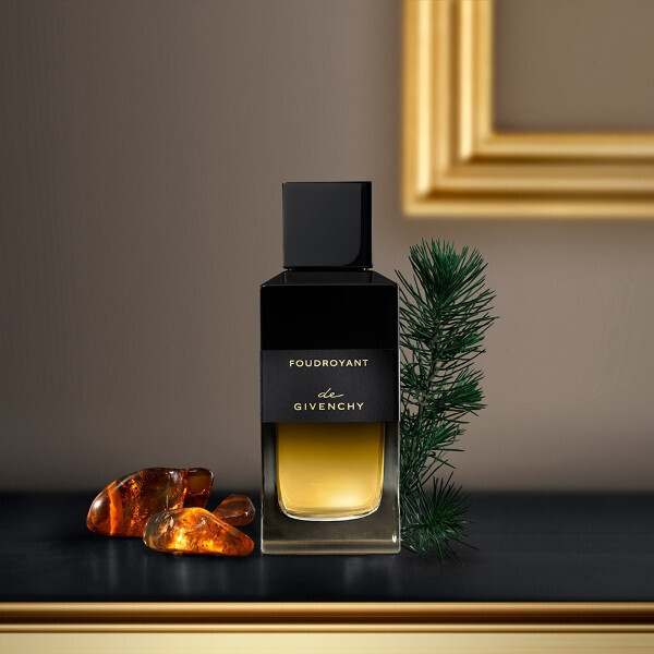 ジバンシイ ビューティー国内初ブティックがGINZA SIXにオープン。ジバンシィ邸をイメージしたフレグランスも店舗限定で登場