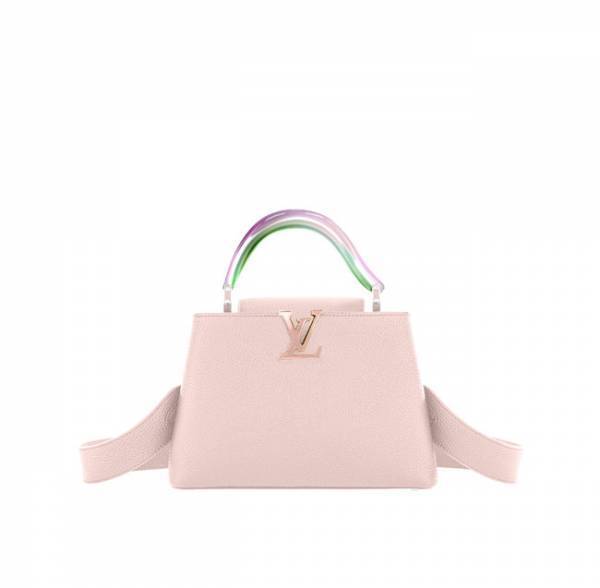 伝統と現代性が織りなす見事なバランスが魅力的。ルイ・ヴィトンからヴェネツィア芸術から着想を得た「カプシーヌ 」が登場