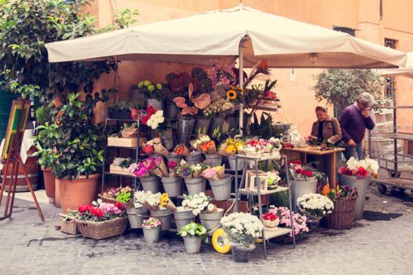 写真家・笠原秀信による旅をテーマにしたオンラインExhibition「THE ROAD」。第6弾はイタリア・ローマ（後編）