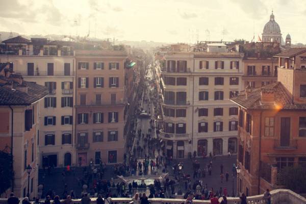 写真家・笠原秀信による旅をテーマにしたオンラインExhibition「THE ROAD」。第6弾はイタリア・ローマ（後編）