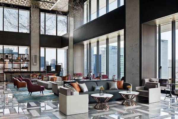 メズム東京で楽しむ新感覚アフタヌーンティ「アフタヌーン・エキシビジョン」、第6弾はフェルメールの『真珠の耳飾りの少女』がモチーフ