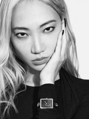 シャネルからウォッチのカプセルコレクションが世界一斉で発売