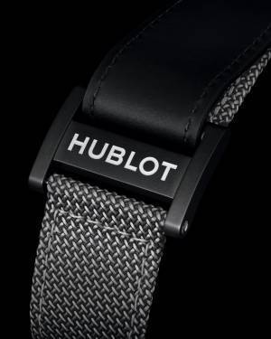 ウブロからモノクロームのメタリックグレーで統一された外観が目を惹くオンライン限定モデルが登場