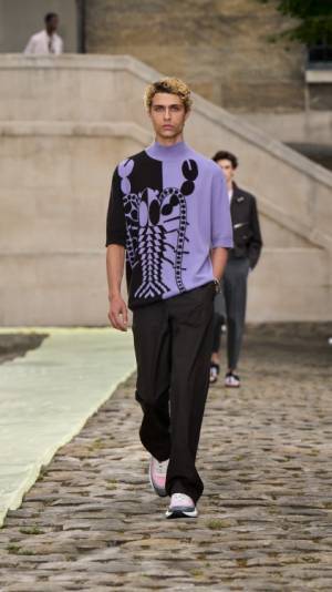【ルック】エルメスが2023年春夏メンズコレクションショーをパリで開催