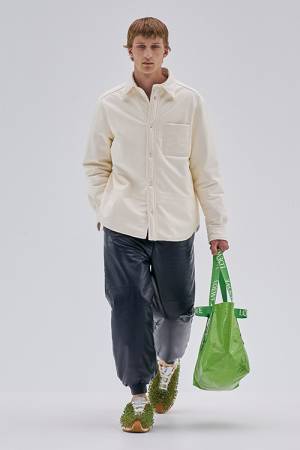 【ルック】ロエベが2023年春夏メンズコレクションをパリで発表