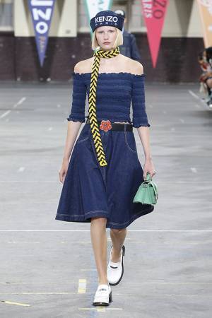 【ルック】Nigoによる2023年春夏のKENZOウィメンズ＆メンズショーを開催