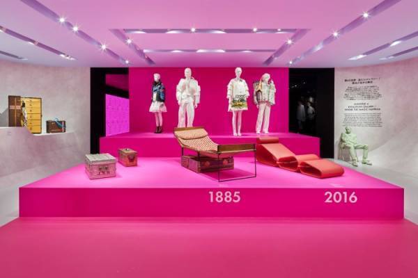 160余年におよぶルイ・ヴィトンの歴史を巡る旅。巡回展「SEE LV」が東京ミッドタウン 芝生広場で7月8日から開催