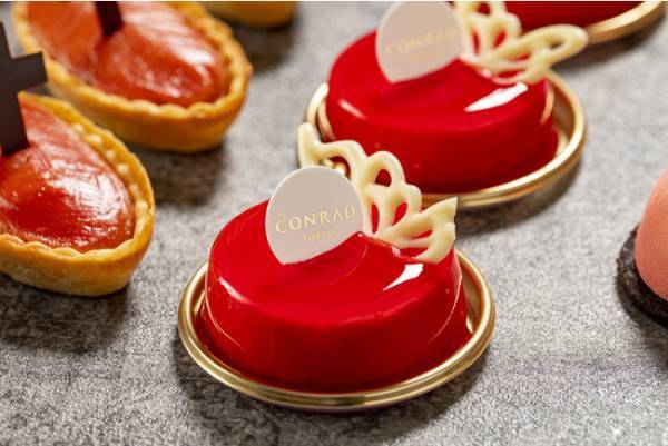 コンラッド東京で「ゴシック・ハロウィン・スイーツビュッフェ」を開催。絢爛たる装いのスイーツとセイボリーがハロウィンを演出