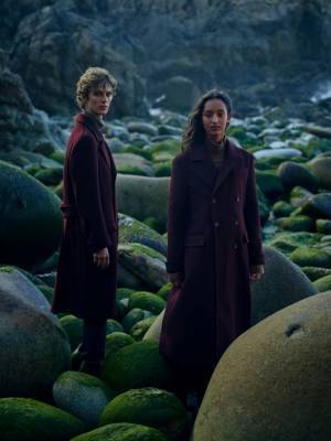 ロロ・ピアーナが2022-23 秋冬の広告キャンペーンを発表。マリオ・ソレンティによる力強いポートレートが印象的