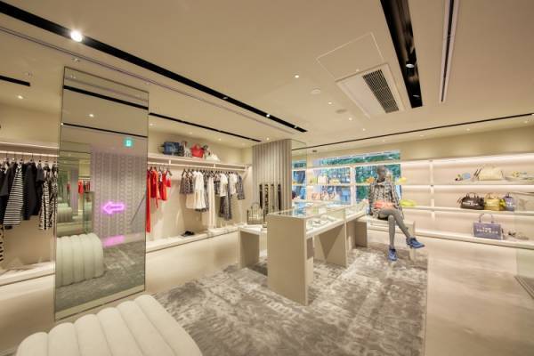 表参道にマーク ジェイコブスの旗艦店がオープン! 日本第一号の最新コンセプトストアとして誕生