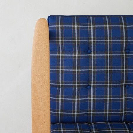 カリモク「ロクマル」のKチェアが60周年! 公募したご当地Kチェアの商品化が決定