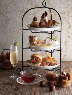 キハチで人気のナポレオンパイを栗仕立てに! 栗の渋皮煮と濃厚なマロンクリームで楽しむ「KIHACHIのマロンパイ」が秋限定で登場