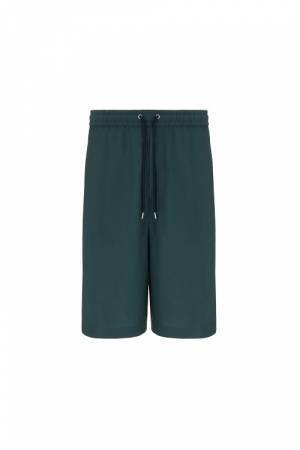 ジョルジオ アルマーニがブランド初となるリサイクル素材を使用したアイテムを発売