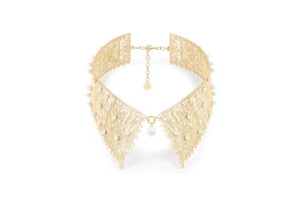 レースの軽やかさとレンジビーズやラインストーンの繊細さが融合したディオール「D-ルネサンス」ジュエリー