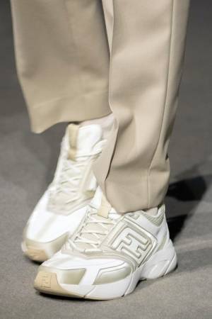 フェンディがスタイルを高める新しいスニーカー「フェンディ ファスター」を発売。ヘリテージとモダニティを見事に融合