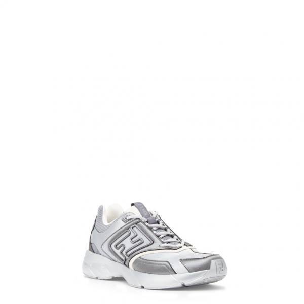 フェンディがスタイルを高める新しいスニーカー「フェンディ ファスター」を発売。ヘリテージとモダニティを見事に融合