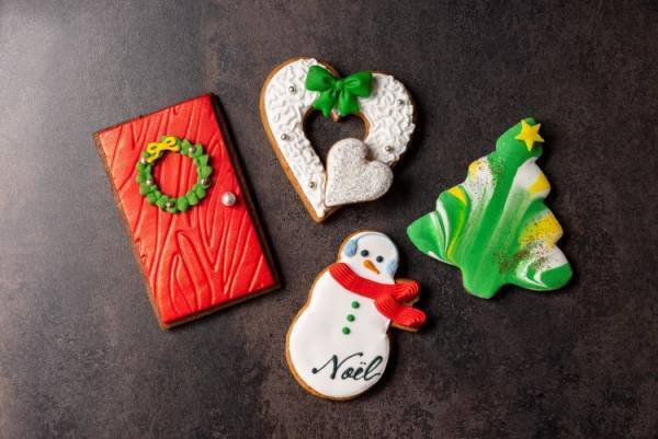 コンラッド東京のクリスマスケーキ。ペストリーチームが丹精を込めて作る上質なクリスマススイーツが今年も豪華なラインアップで登場