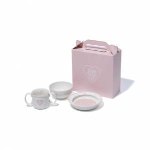 ヴェルディのECショップ「VERDY’S GIFT SHOP」が新宿伊勢丹にリアルでオープン。ベビーアイテムも初登場