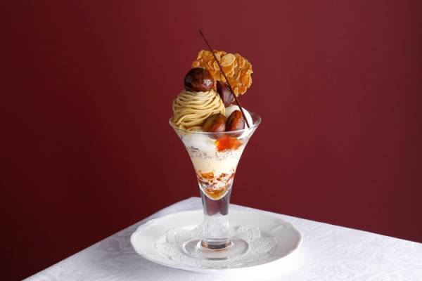 資生堂パーラー 銀座本店サロン・ド・カフェに秋本番の和栗やかぼちゃ・紅芋を使ったデザートが勢ぞろい