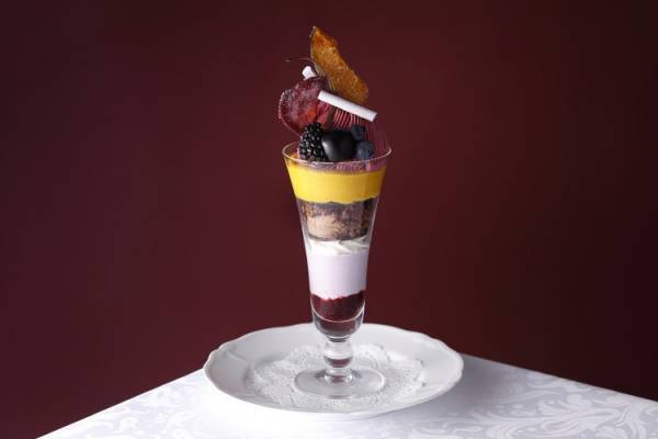 資生堂パーラー 銀座本店サロン・ド・カフェに秋本番の和栗やかぼちゃ・紅芋を使ったデザートが勢ぞろい