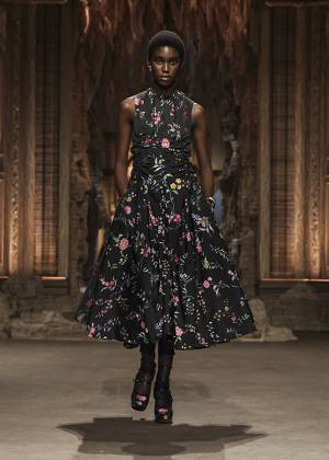 【ルック】ディオールが2023春夏 ウィメンズ コレクションを発表