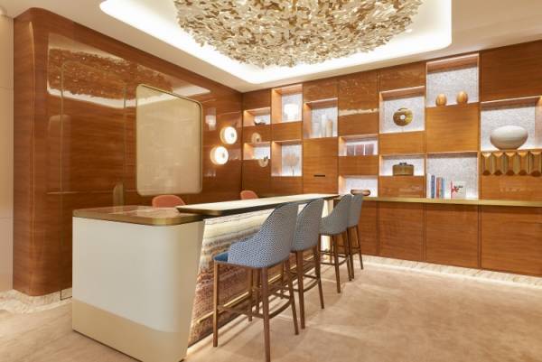 カルティエが銀座で3店舗目となるブティックをGINZA SIXにオープン