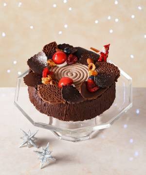 グルテンフリーやヴィーガンなど多様なクリスマスシーンを彩る、銀座三越ならではの見た目も味もスタイリッシュなクリスマスケーキ