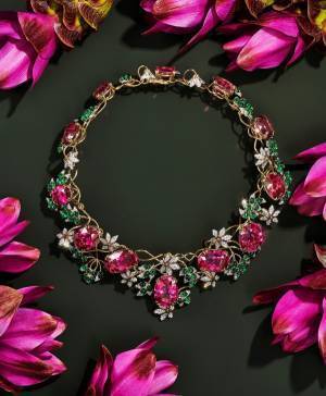 ティファニーが新作ハイジュエリーコレクション「ブルーブック」の最終章となるコレクションを発表