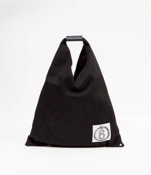 エムエム6 メゾン マルジェラがオールジェンダーコレクションをローンチ、新宿伊勢丹でポップアップを開催