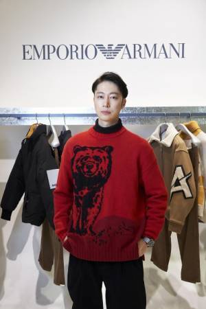 エンポリオ アルマーニがイセタンメンズでポップアップを開催。EXITらが北極圏をイメージしたサステナブルコレクションの世界観を体験