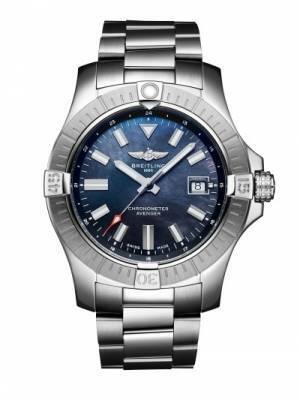 ブライトリングのアベンジャー コレクションからダイヤルにブラック マザー オブ パールを採用した日本だけの特別なモデルが登場