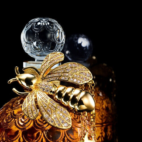 ゲランから数量限定フレグランスが登場。パリの宝飾職人アトリエ・トゥルスチェッリによるボトルを彩る美しいジュエリーの装飾が魅力