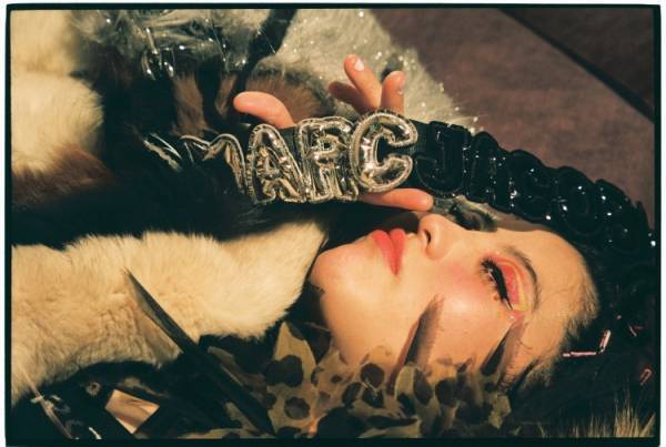 DOUBLETの井野将之がマーク ジェイコブスとコラボ、遊び心を利かせたエクスクルーシブなアイテムを展開