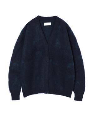 新宿伊勢丹でマメ クロゴウチ ホリデーコレクションを展開。草花モチーフが散りばめられたノスタルジックな全9型がラインアップ