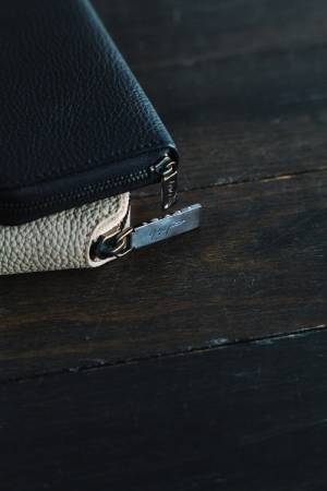 discord Yohji Yamamotoが新宿伊勢丹新宿でポップアップを開催。リデザインされた「BOSTON BAG」モデルを先行展開