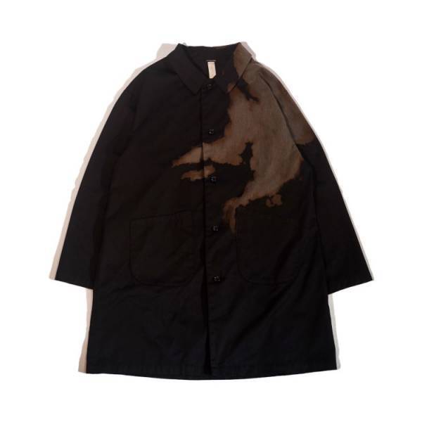 シンヤコズカが阪急メンズ東京でポップアップを開催。ヤビク・エンリケ・ユウジによる絵画の展示販売も