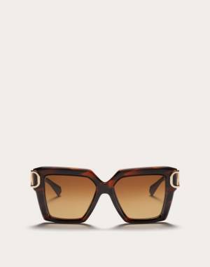 ヴァレンティノがアイウエアの新作を発売。日本の工房で最高品質の素材と技術を用いて製作