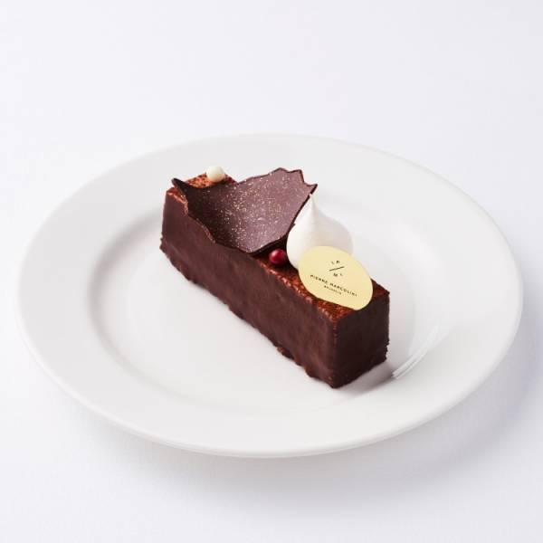 ピエール マルコリーニのカフェで楽しむクリスマス限定メニュー。テーマは「Under Berries～ 森の木陰のクリスマスパーティー」