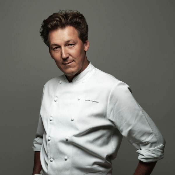 ピエール マルコリーニのカフェで楽しむクリスマス限定メニュー。テーマは「Under Berries～ 森の木陰のクリスマスパーティー」