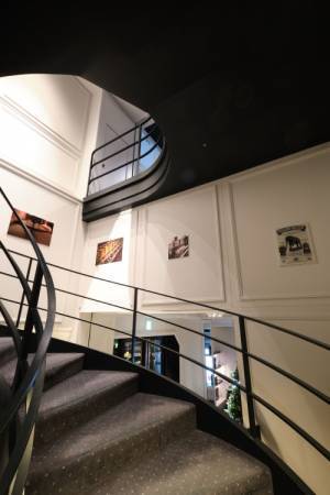 グローブ・トロッターの125周年の軌跡を辿ることが出来る展示をグローブ・トロッター銀座店で開催