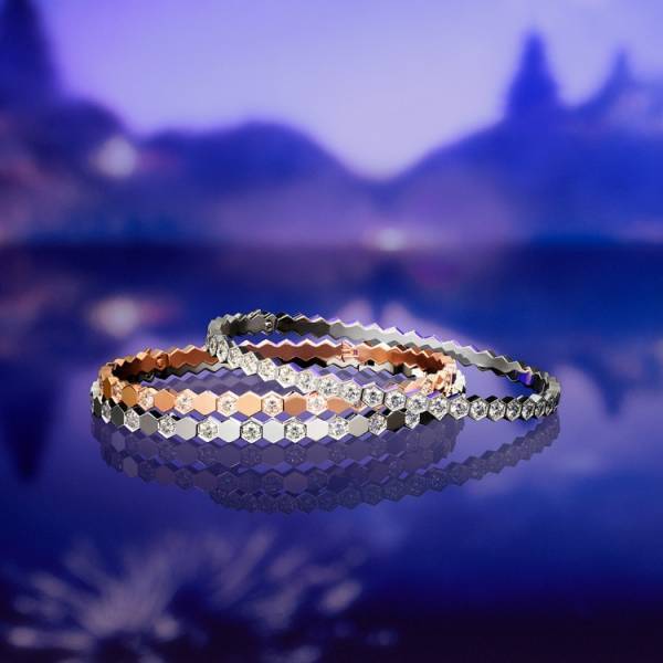 ヴァンドーム広場12番地から放たれるショーメがお届けする幻想的なホリデーテーマ「COUNTDOWN TO 12」