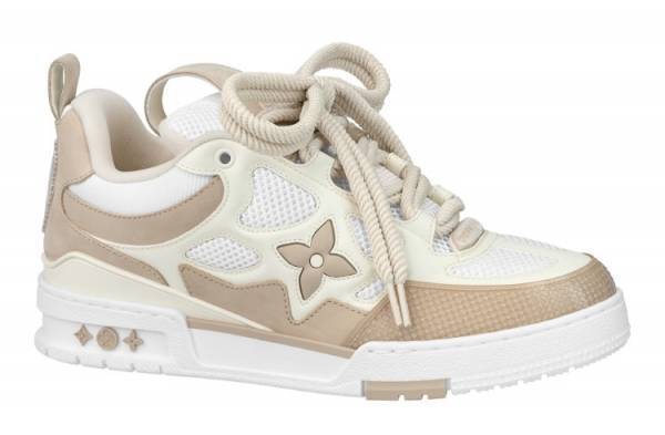 ダブルのシューレースで足元に存在感をプラス! ルイ・ヴィトン90年代のムードにインスパイアされた新作スニーカーが登場