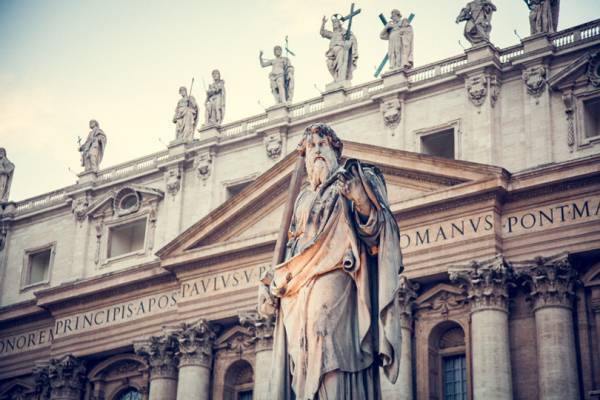 写真家・笠原秀信による旅をテーマにしたオンラインExhibition「THE ROAD」。第7弾はイタリア・バチカン市国編