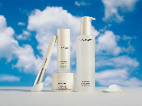 M・A・Cメイクアップアーティストからの支持を獲得したスキンケアライン「ハイパー リアル コレクション」が新登場